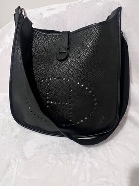 Hermès Evelyne I PM Black Clemence Leather Shoulder Bag | Made in France